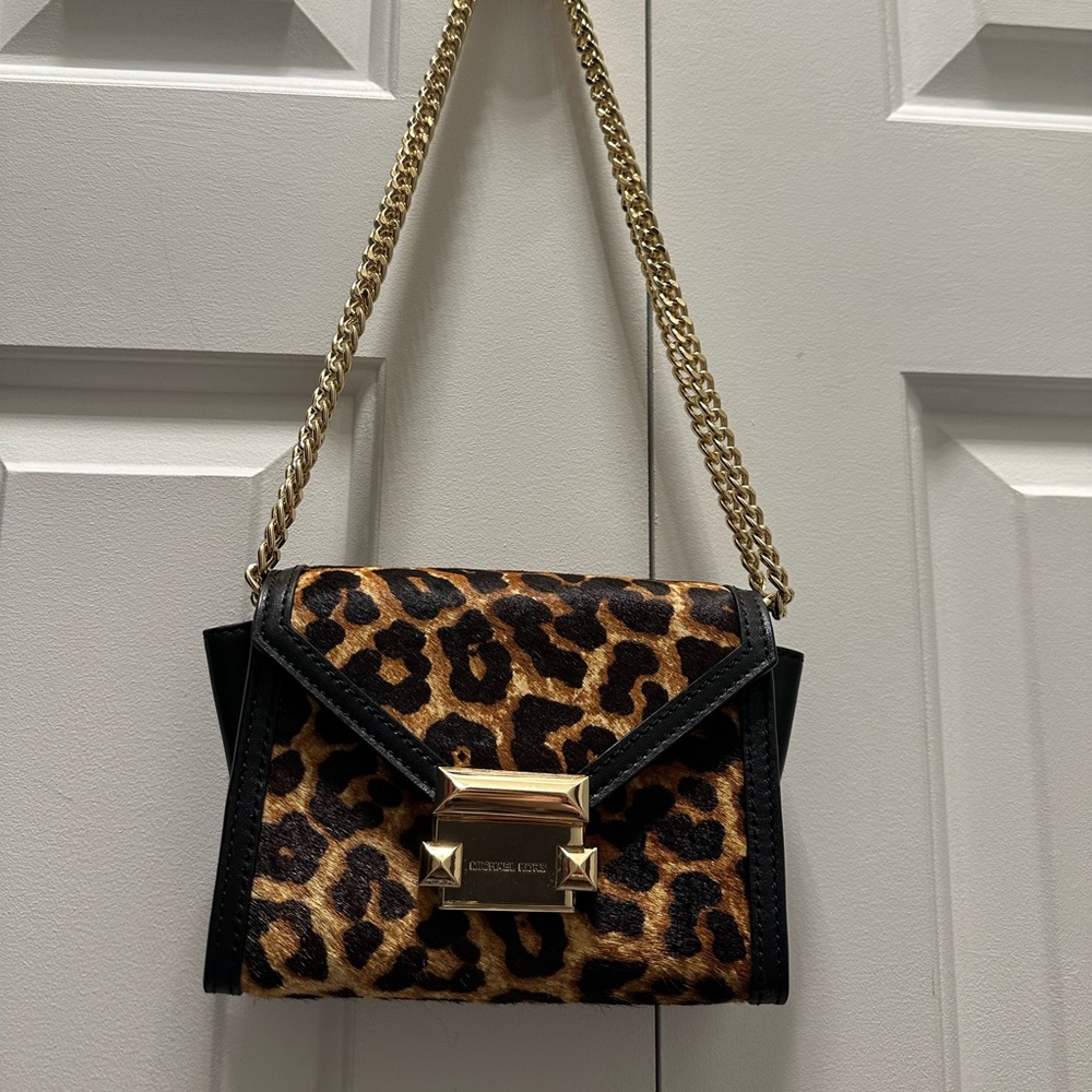 Grrr 🐯 - Picture 2 of 8